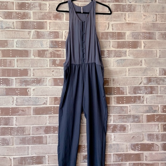 Free People Charcoal Gray Sleeveless Jumpsuit with Pockets Size XS - Picture 3 of 11